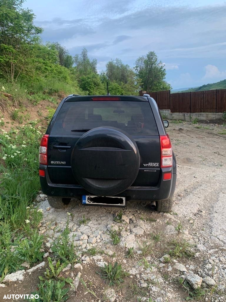 Suzuki Grand Vitara 1.9 DDiS Comfort + DPF - 4