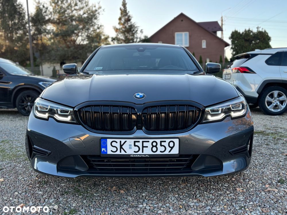 BMW Seria 3 320d xDrive Advantage sport - 19
