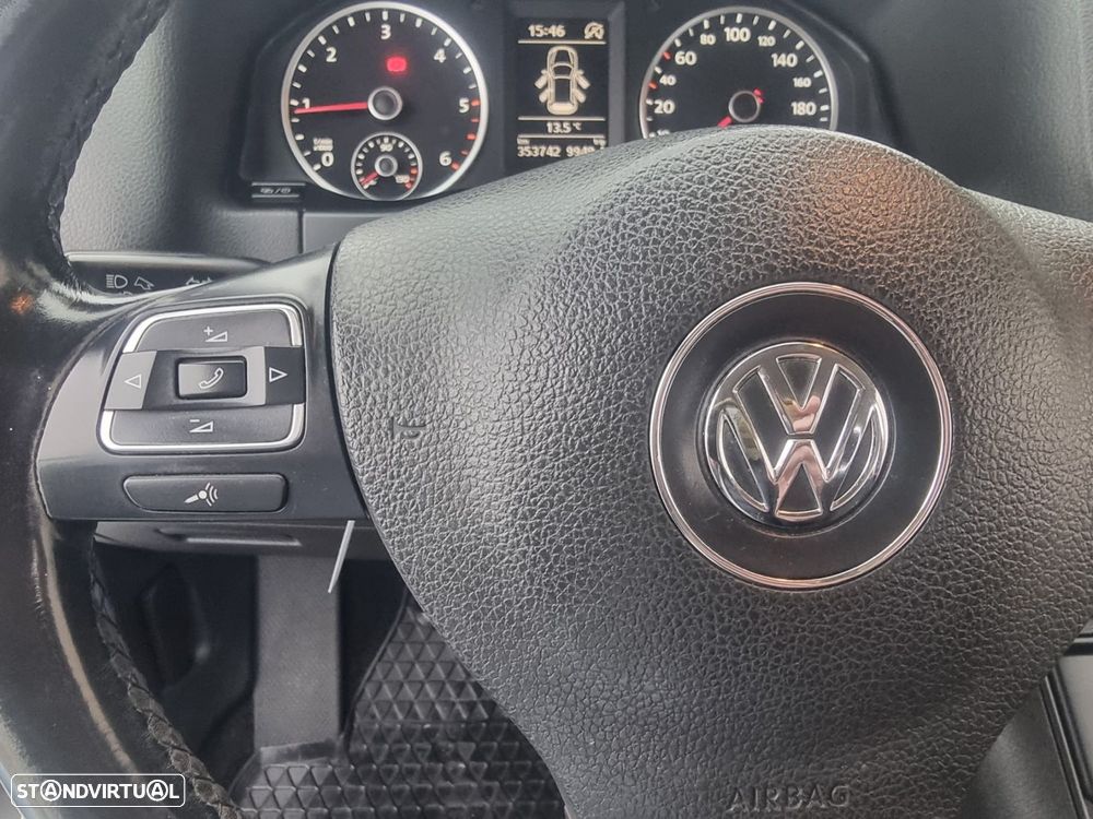 VW Tiguan 2.0 TDi Sport BlueMotion - 13