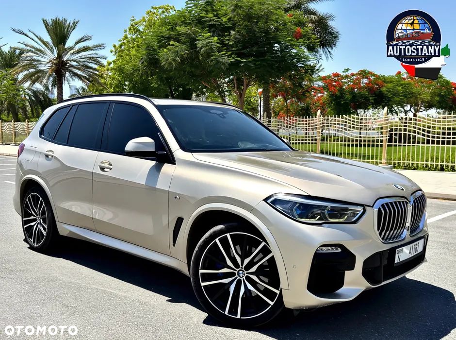 BMW X5 xDrive50i Sport-Aut - 2