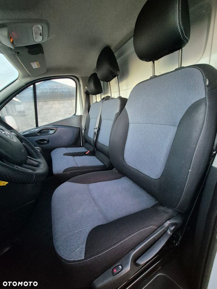 Renault TRAFIC VIVARO LONG 120koni 160Tys km Klima SUPER STAN BEZWYPADKOWY - 9