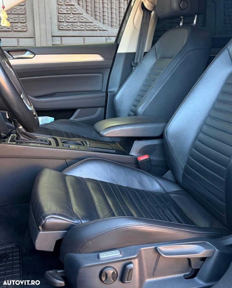 Volkswagen Passat - 5
