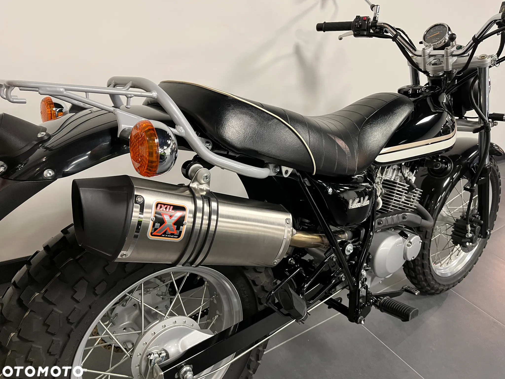 Suzuki RV - 26