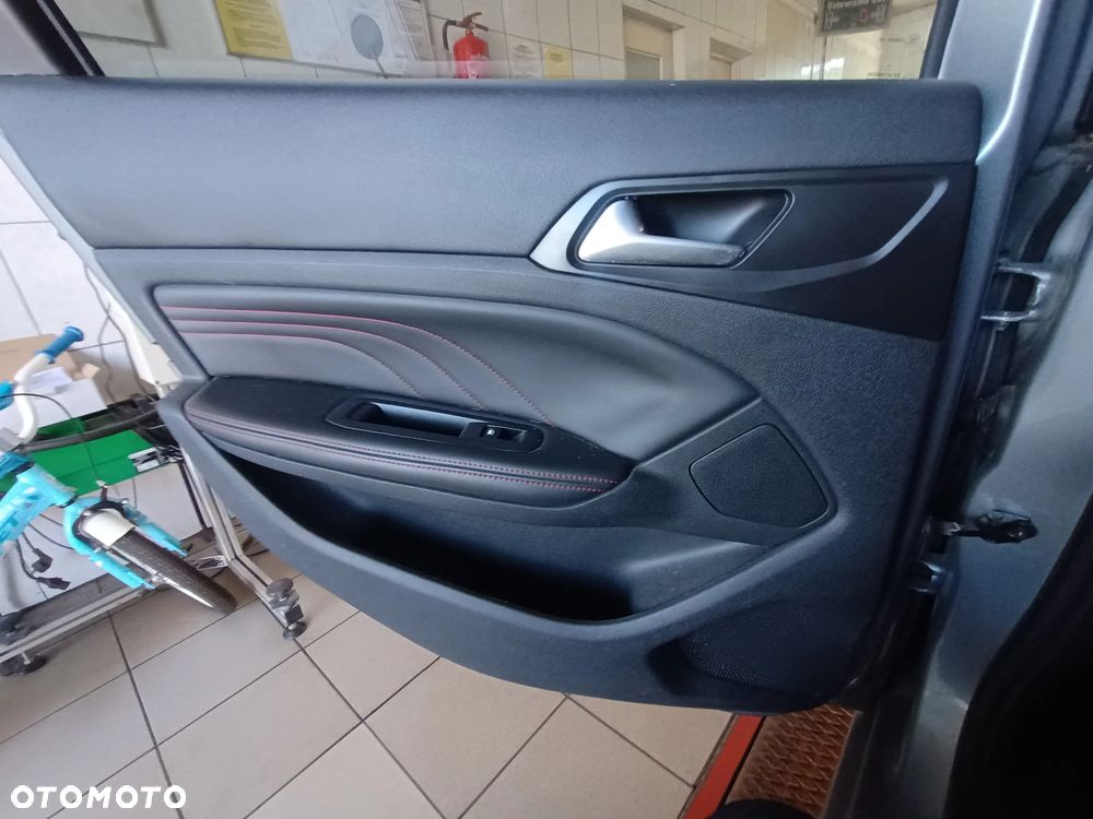 Peugeot 308 PureTech 130 Stop & Start GT-Line Edition - 21