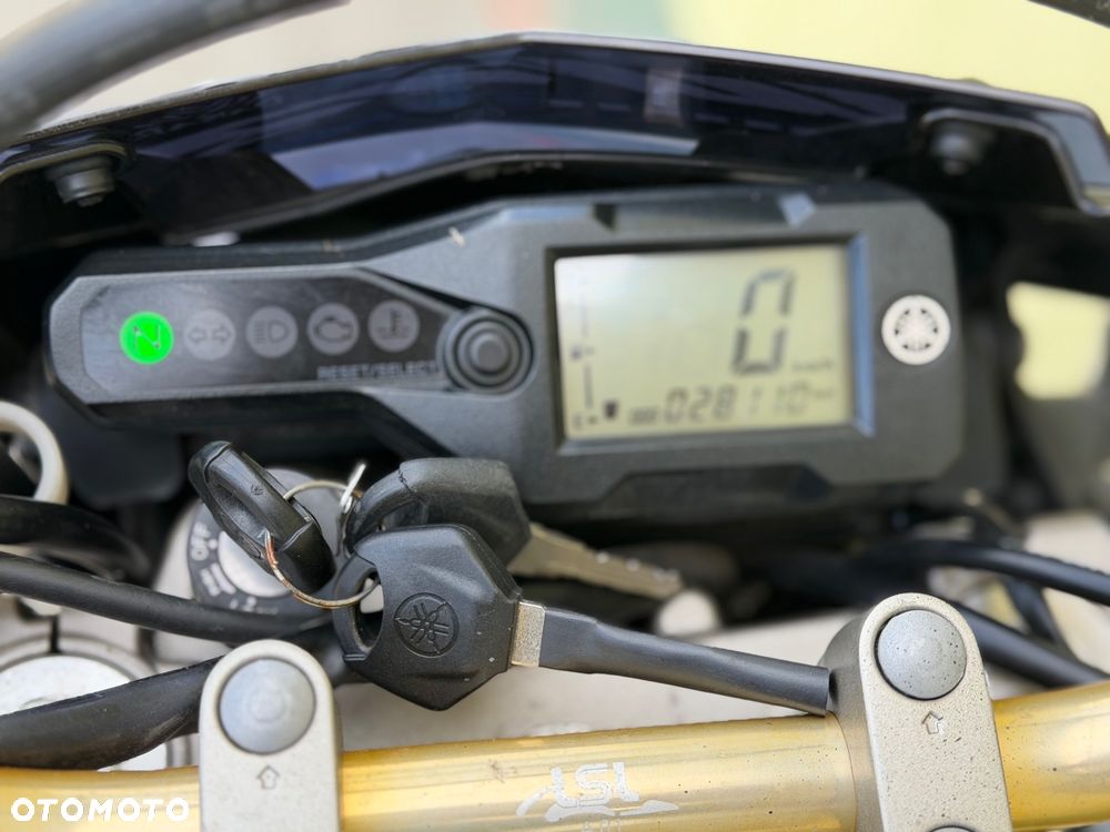 Yamaha WR - 35