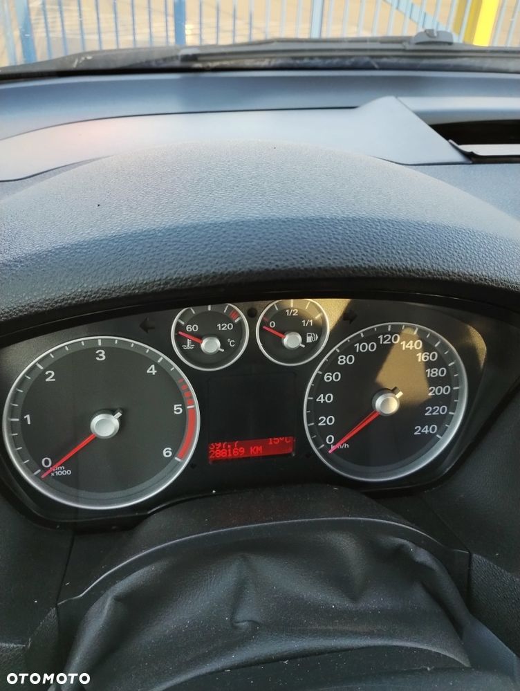 Ford C-MAX - 5