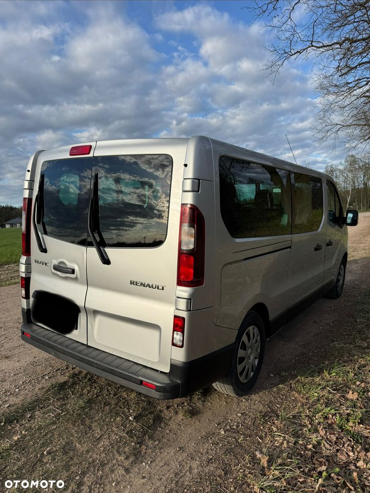 Renault Trafic - 16