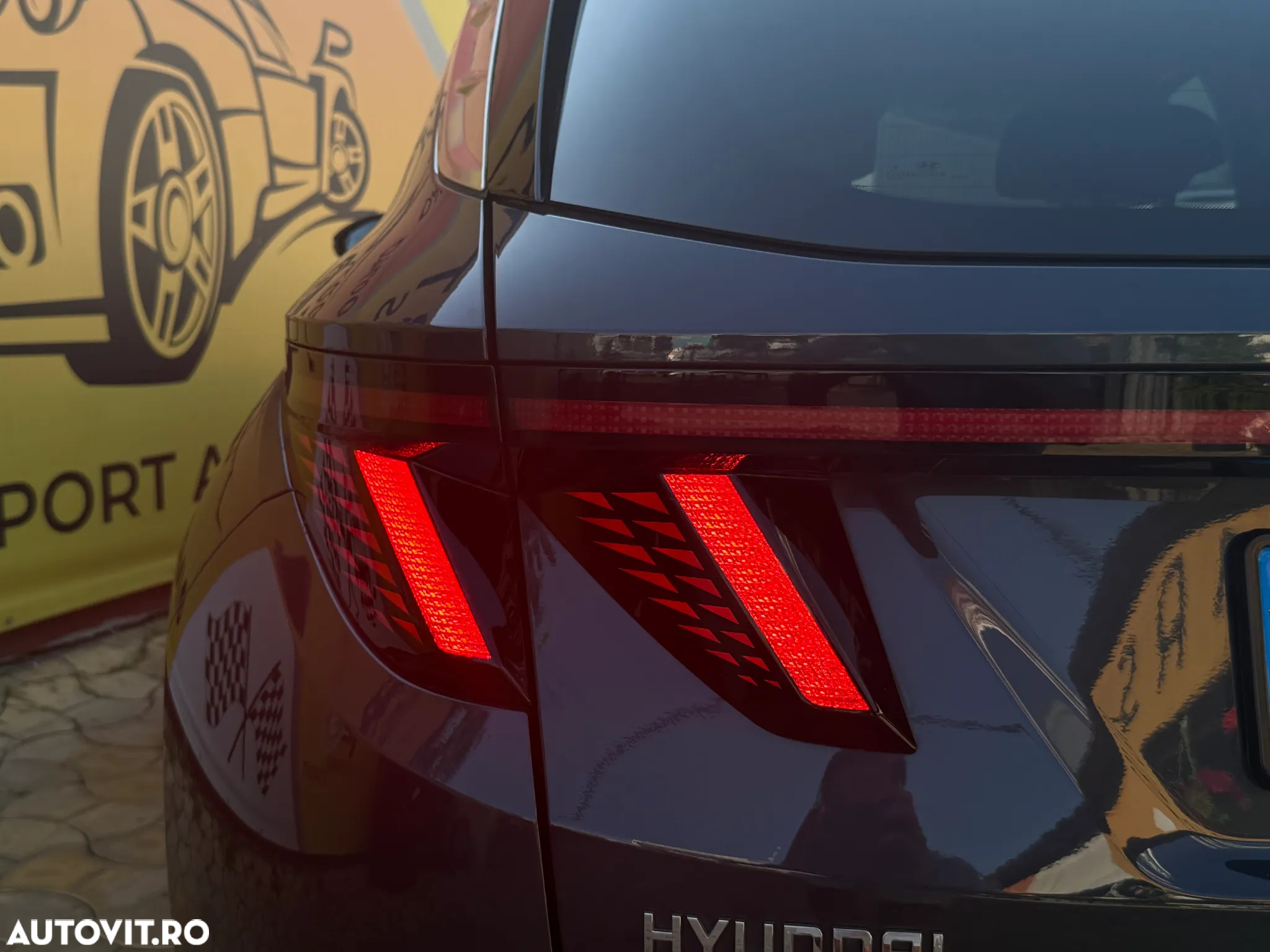Hyundai Tucson HEV 1.6 l 230 CP 4WD 6AT Luxury - 13