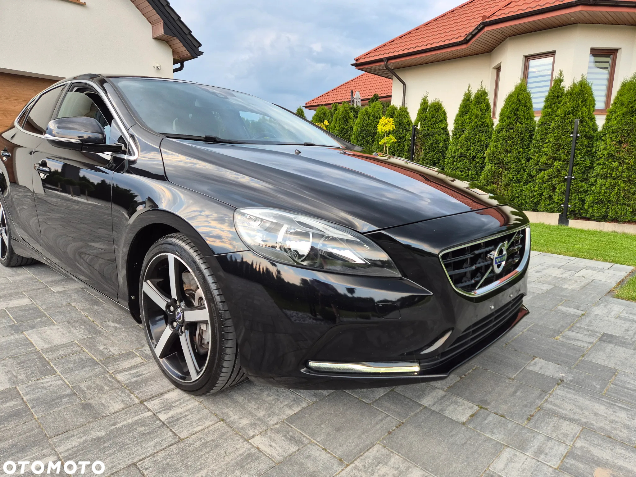 Volvo V40 D4 Drive-E Momentum - 14