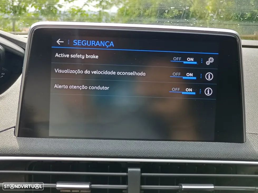Peugeot 5008 - 47