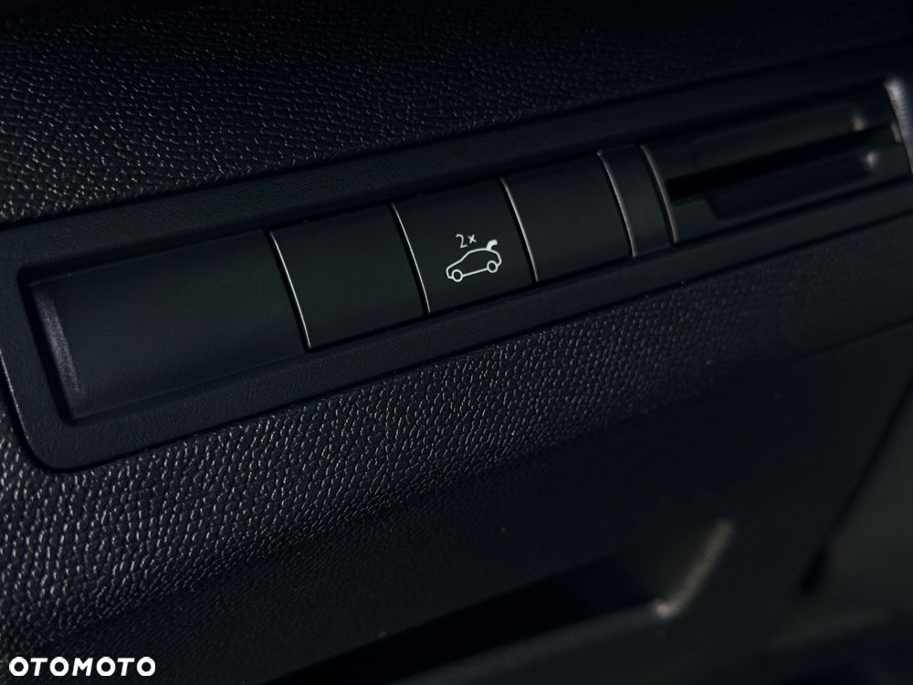 Peugeot 3008 BlueHDi 150 Stop & Start Allure - 17