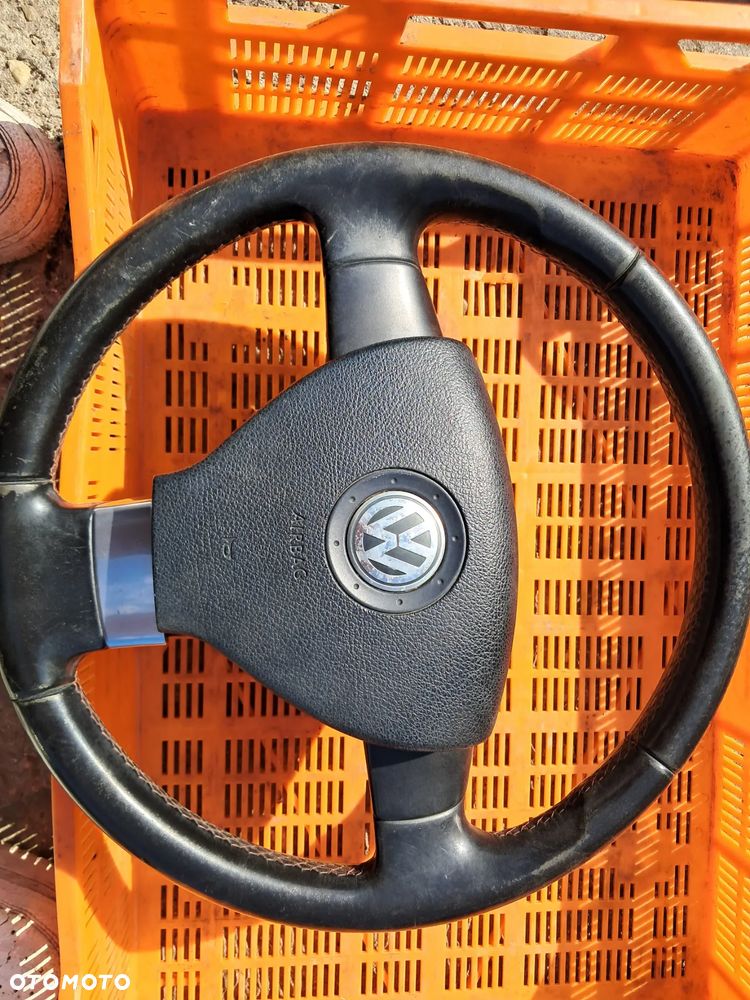 Volkswagen Polo 9N Kierownica skórzana - 1