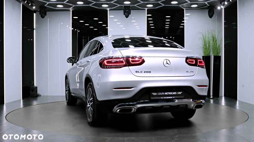 Mercedes-Benz GLC 200 4Matic 9G-TRONIC - 5