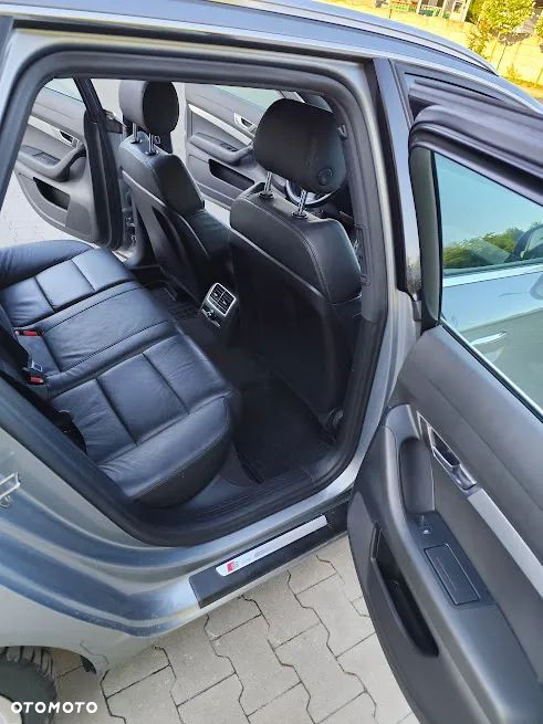 Audi A6 - 8