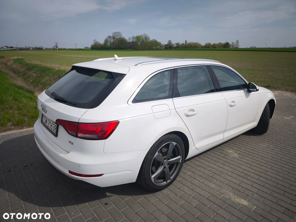 Audi A4 Avant 2.0 TDI S tronic sport - 14
