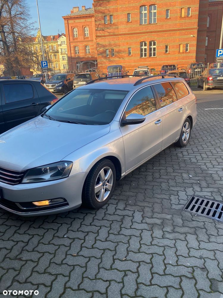 Volkswagen Passat 2.0 TDI DPF Highline DSG - 1