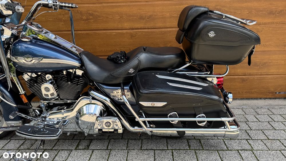Harley-Davidson Touring Road King - 2