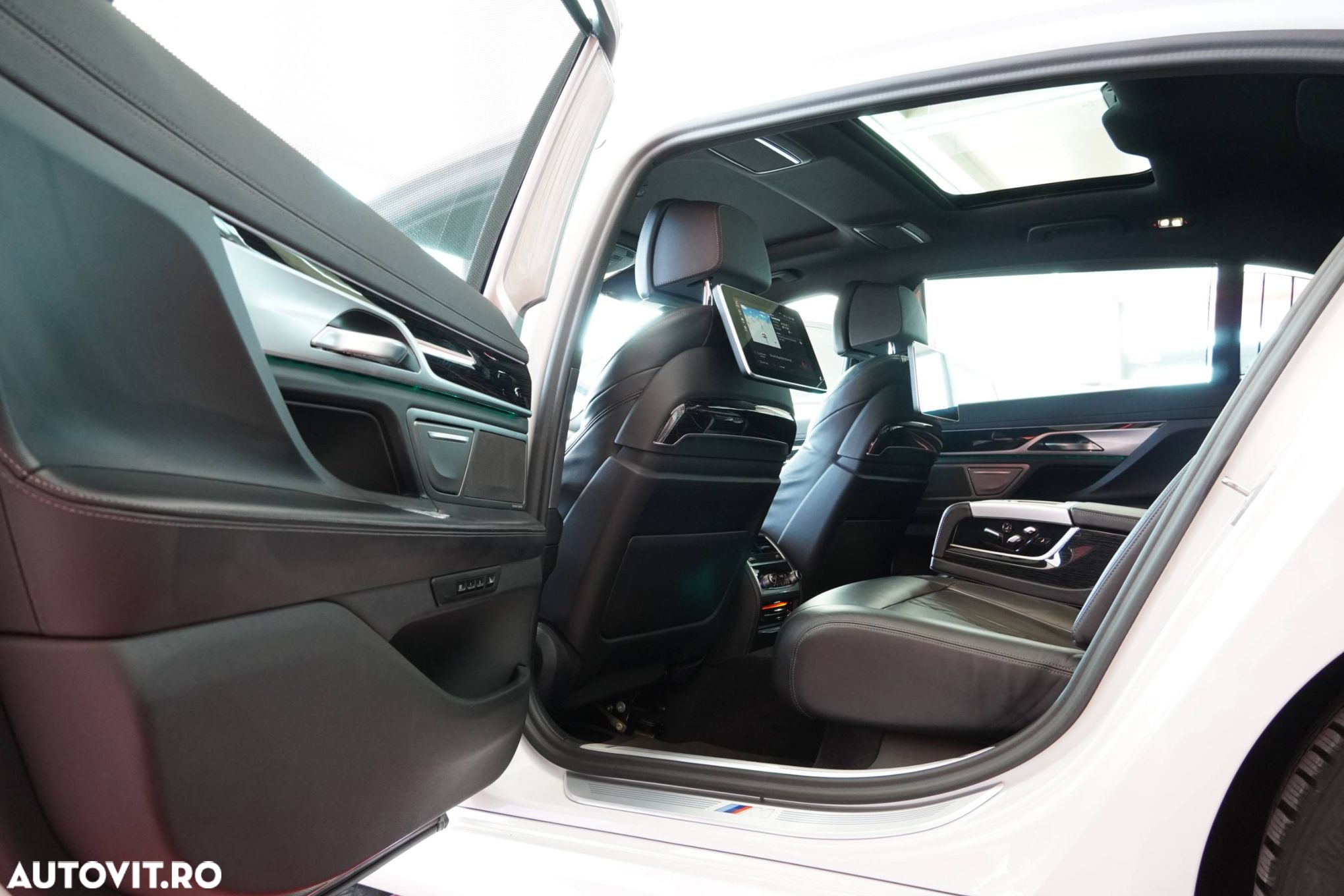 BMW Seria 7 - 15
