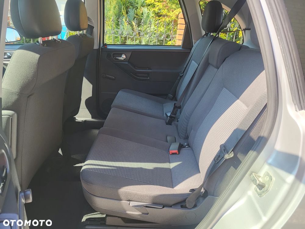 Opel Meriva 1.6 Essentia - 7