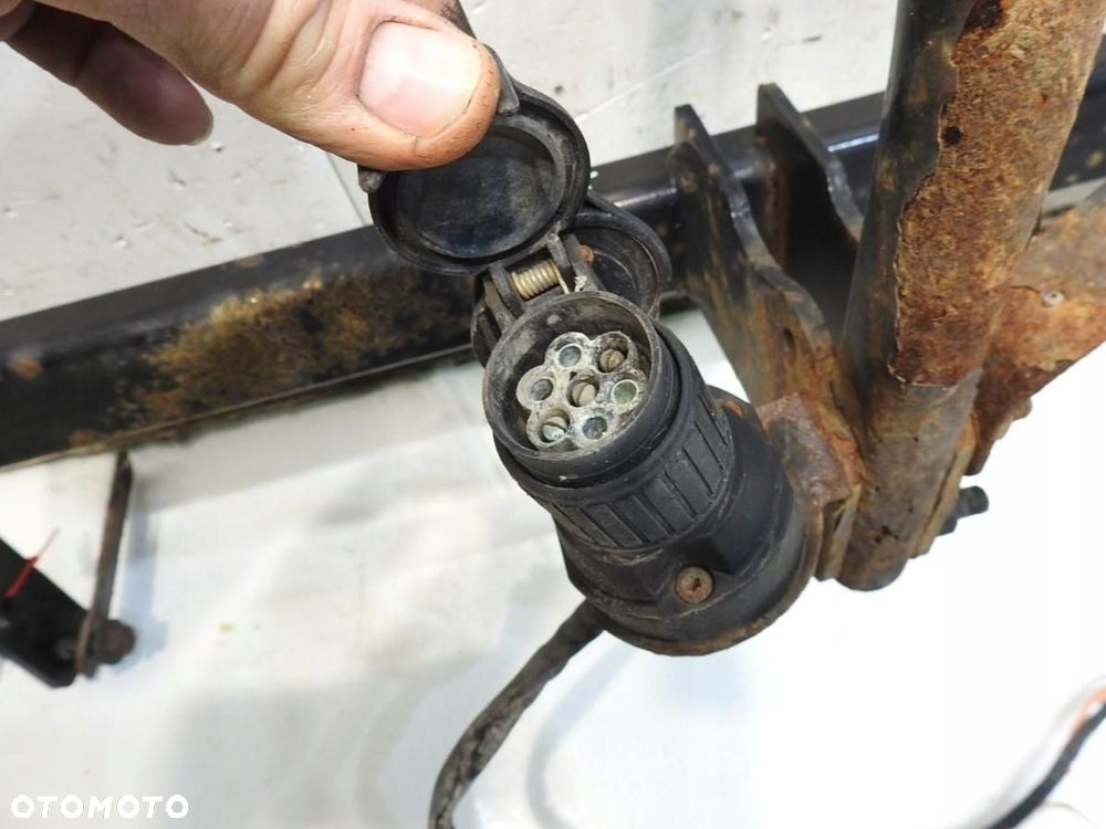 HAK HOLOWNICZY VOLVO V60 30791005 - 6