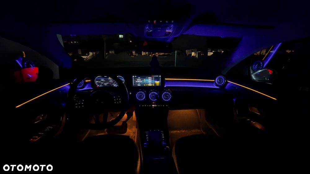 Mercedes-Benz CLA 250 e 8G-DCT AMG Line - 7