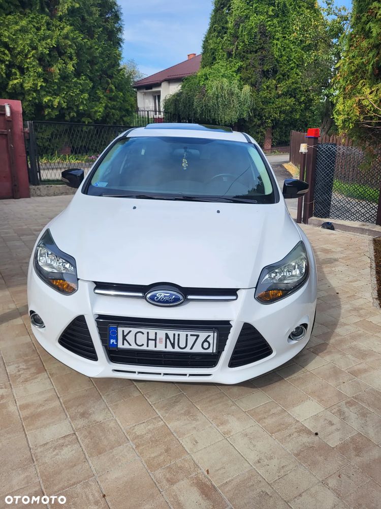 Ford Focus 2014 photo 2