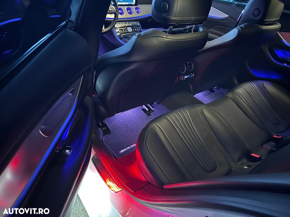 Mercedes-Benz CLS 400 d 4MATIC 9G-TRONIC AMG Line - 28