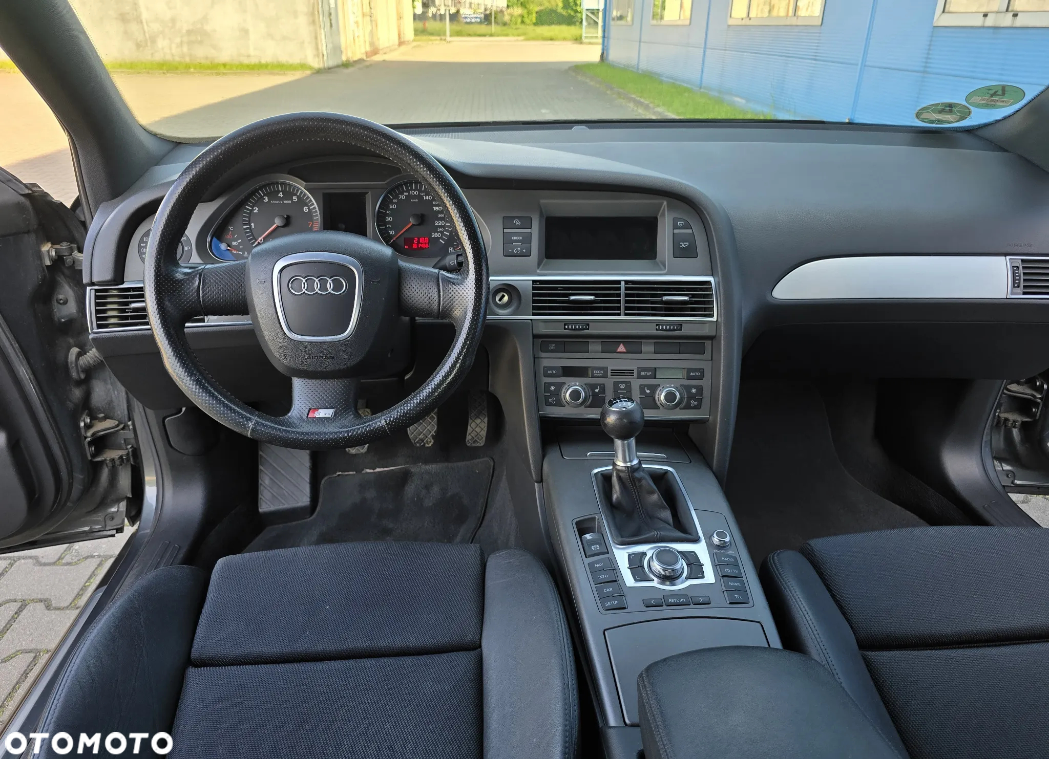 Audi A6 2.4 - 13