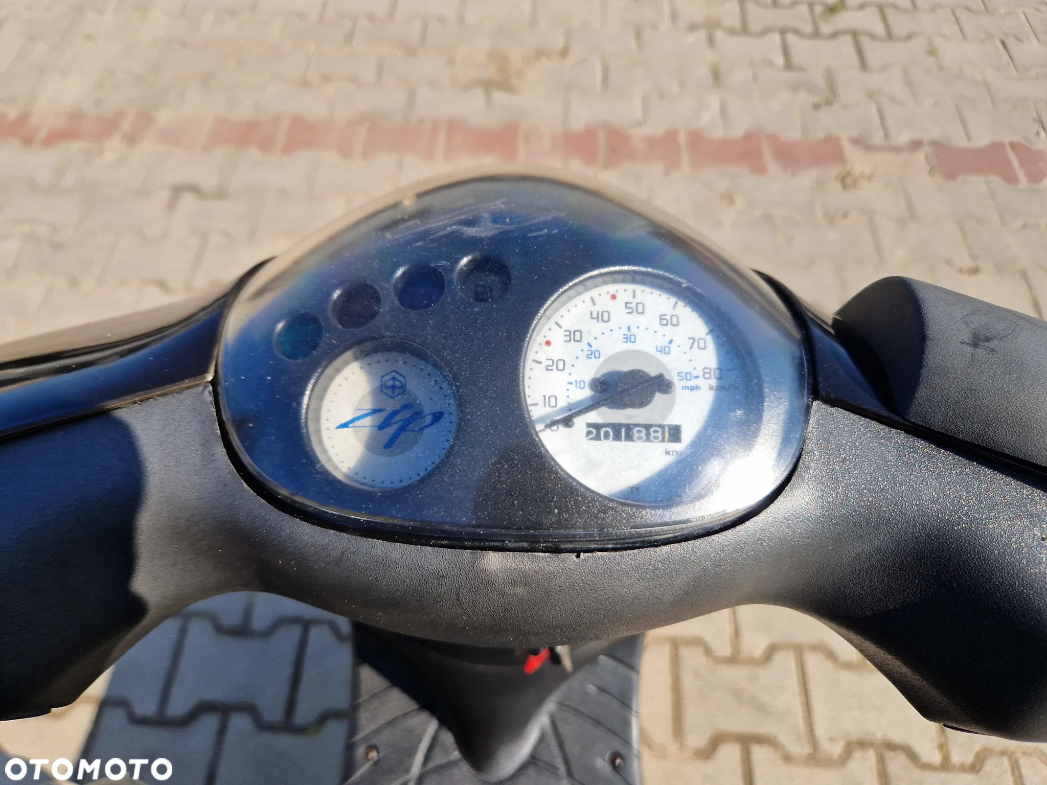 Piaggio ZIP - 7