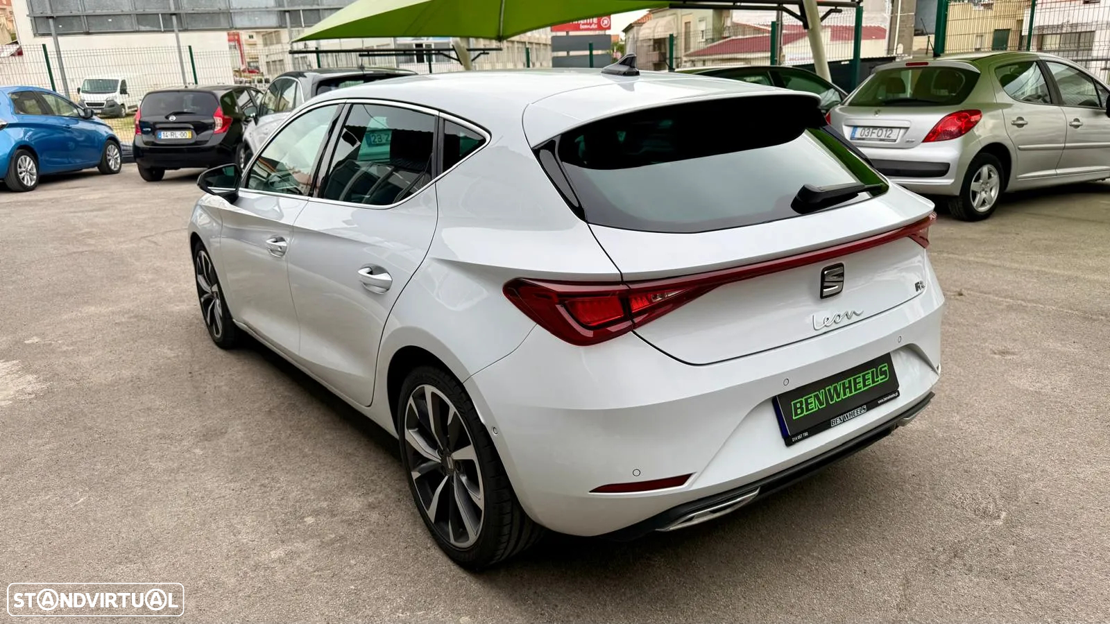 SEAT Leon 2.0 TDI DPF S&S DSG FR - 6
