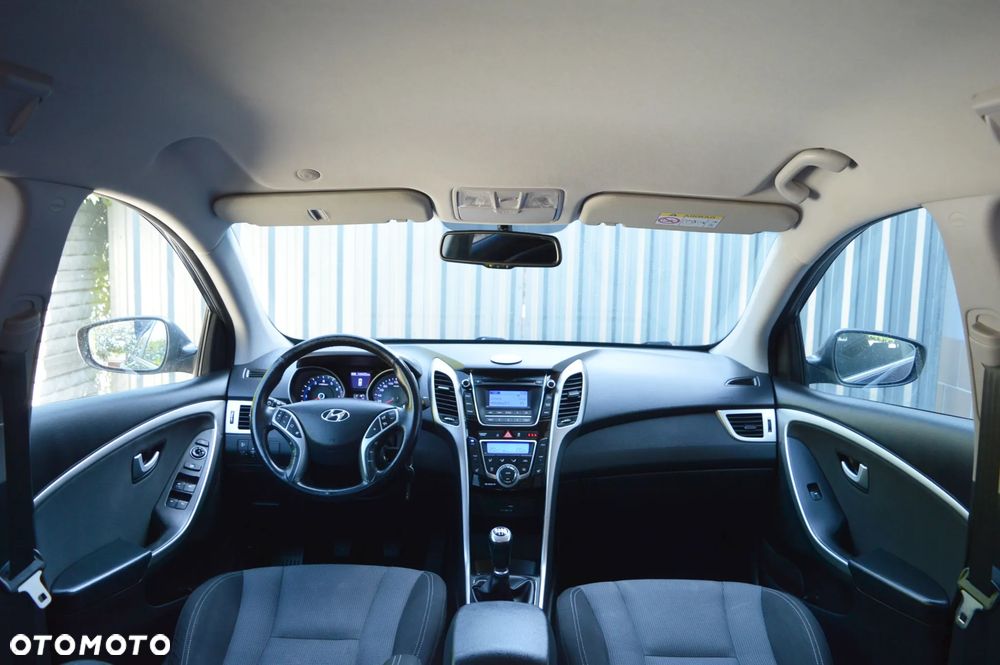 Hyundai i30 - 16