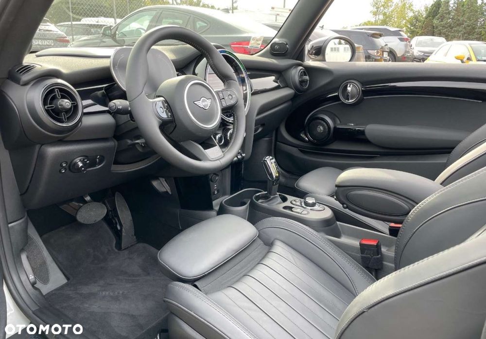 MINI Cooper - 8