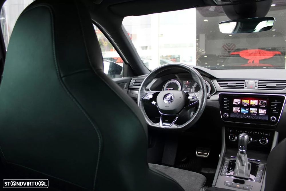 Skoda Superb 1.4 TSI iV Sportline DSG - 12