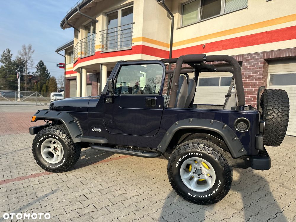 Jeep Wrangler 4.0 Sport - 15