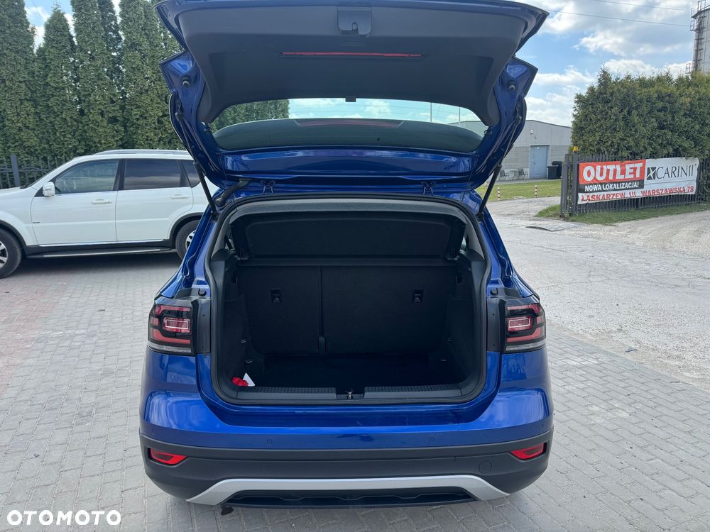 Volkswagen T-Cross - 12