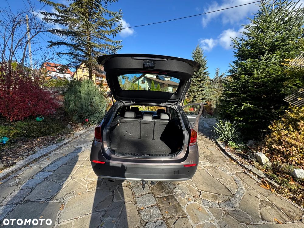 BMW X1 xDrive20d - 8