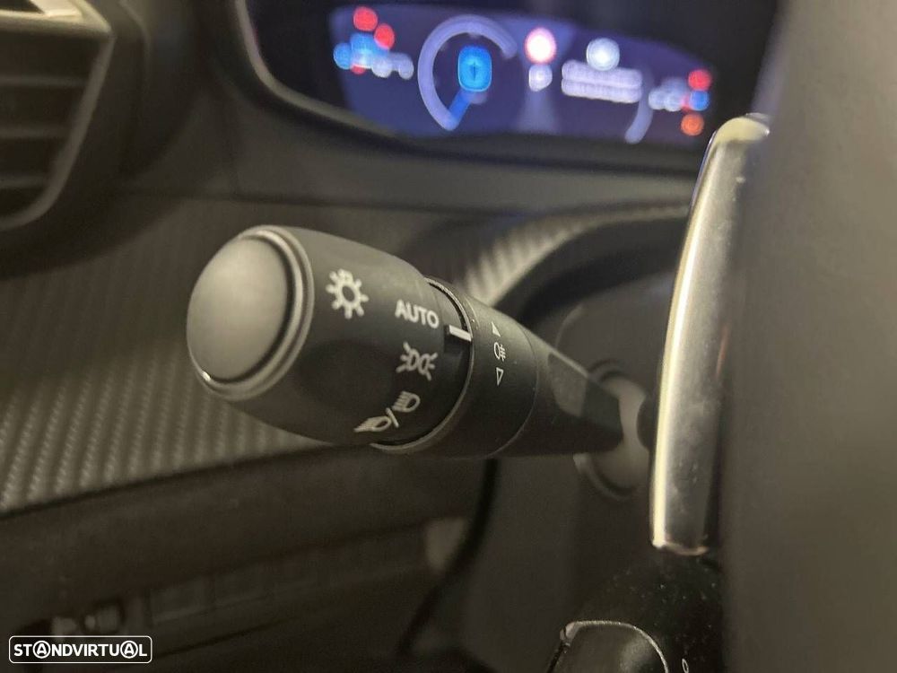 Peugeot 2008 1.2 Hybrid Allure e-DCS6 - 13