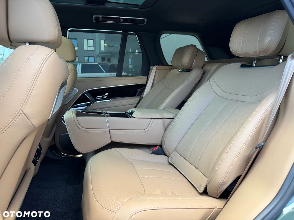 Land Rover Range Rover 4.4 V8 P535 Autobiography - 15