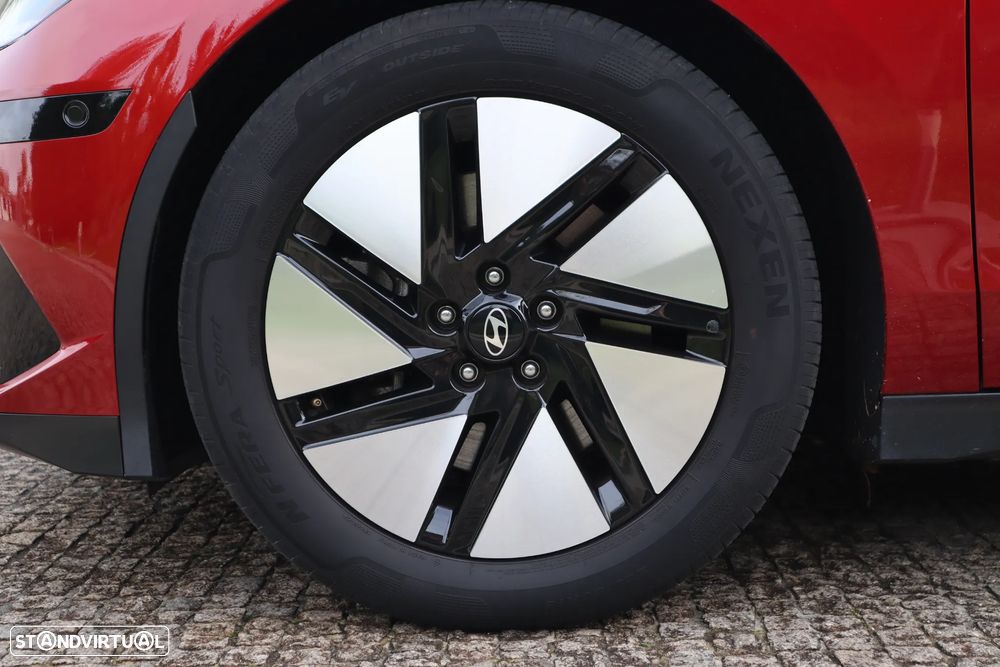 Hyundai Ioniq 6 77 kWh Premium - 11