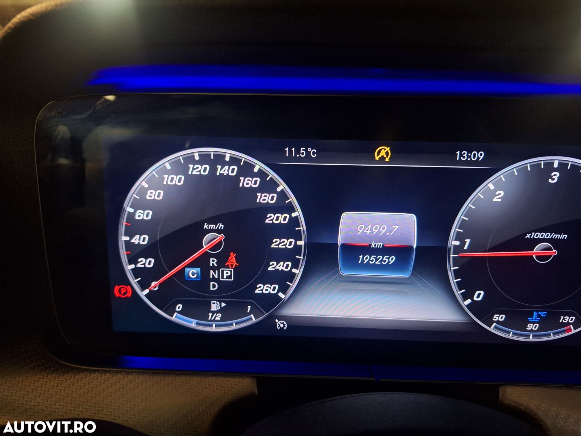 Mercedes-Benz E 200 d T 9G-TRONIC - 21