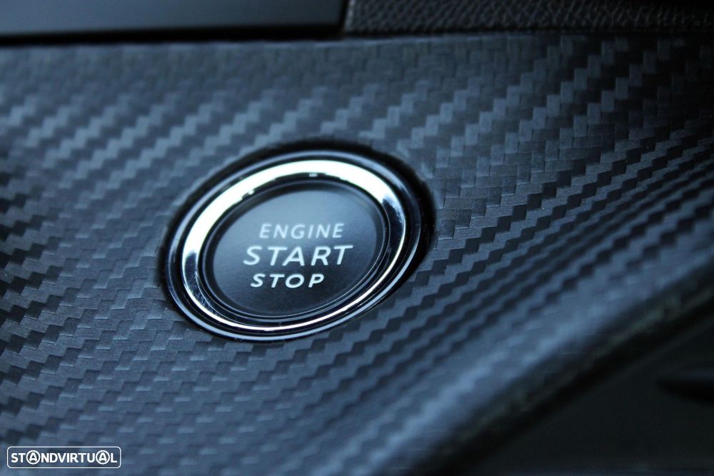 Peugeot e-2008 50 kWh Active Pack - 21