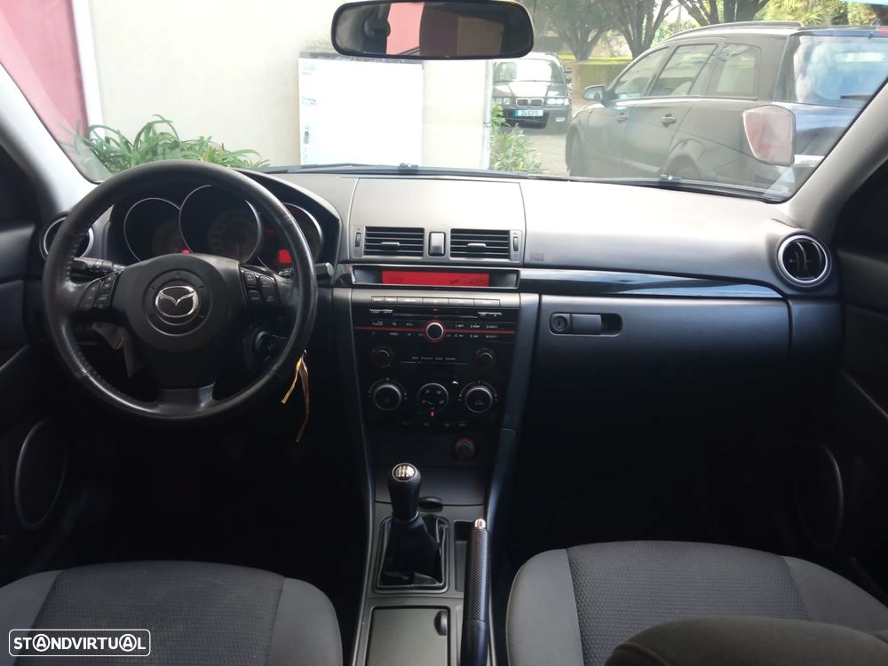 Mazda 3 - 11