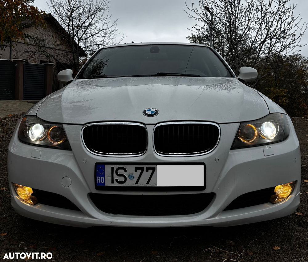 BMW Seria 3 320d EfficientDynamics Edition - 3