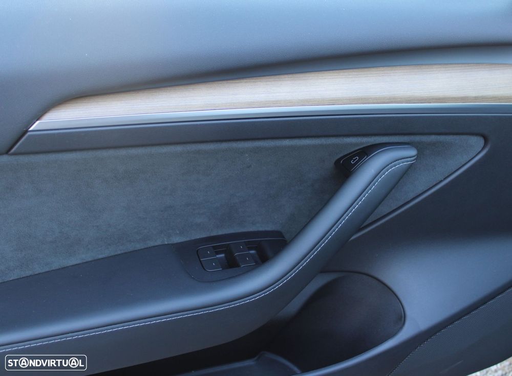 Tesla Model 3 Standard Range Plus RWD - 16
