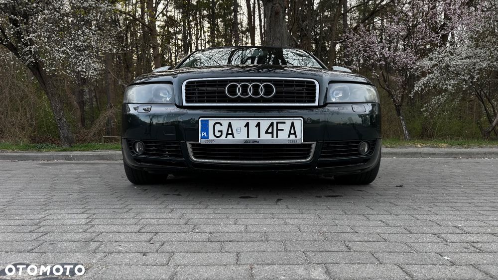 Audi A4 Limousine - 9