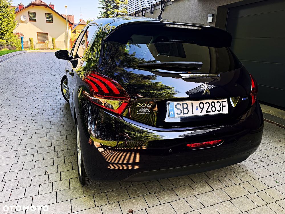 Peugeot 208 1.2 VTi Style - 25