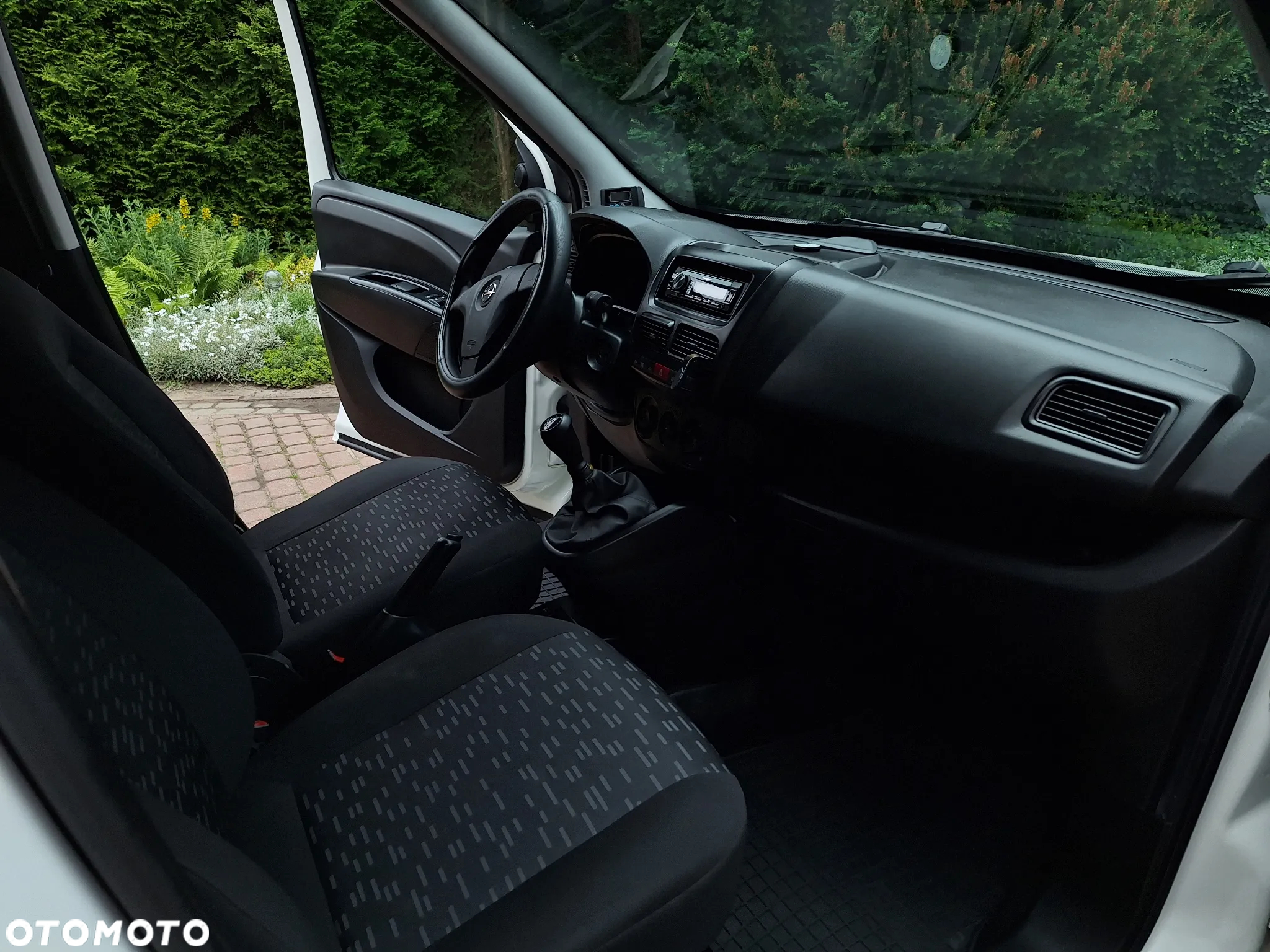 Opel COMBO-D- VAN - 9