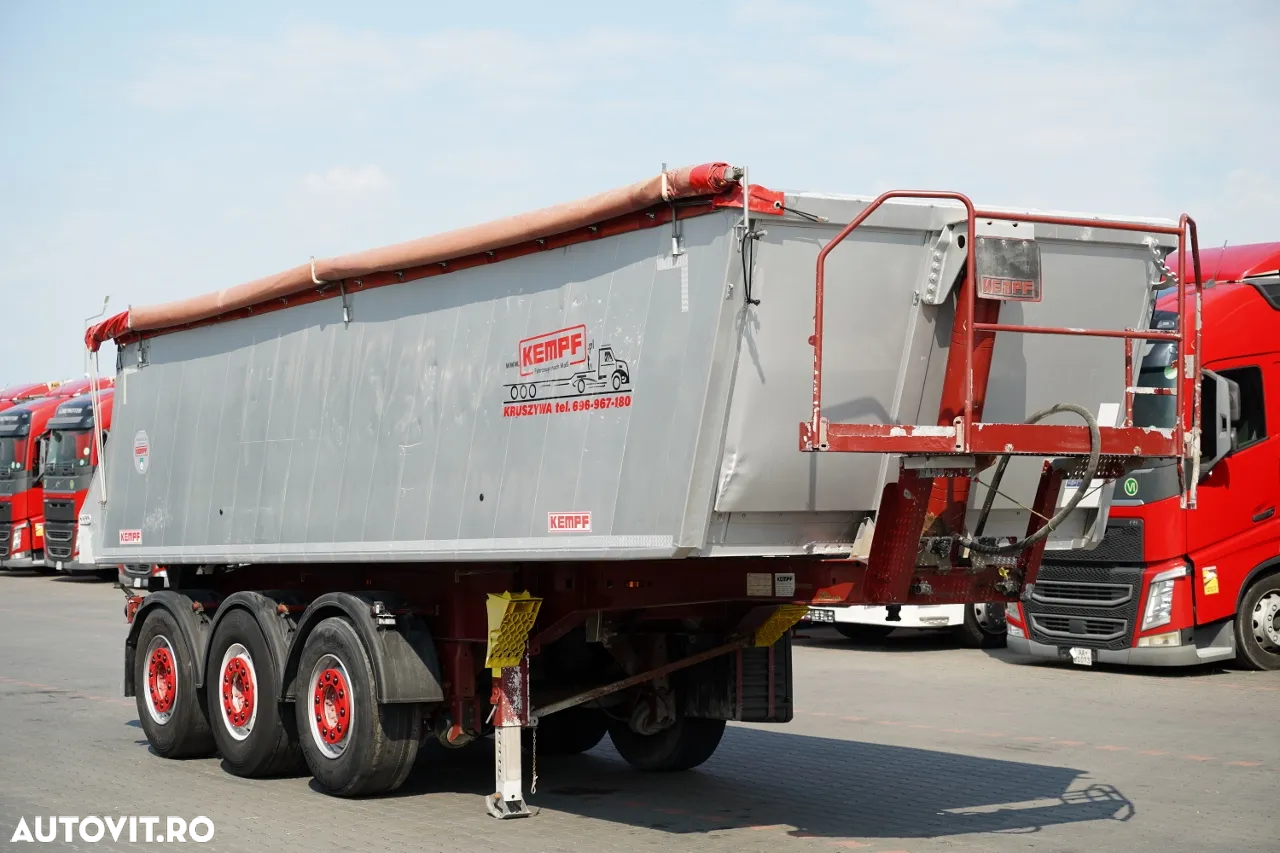 Kempf BASCĂLĂTOR KEMPF / ALUMINIU / 25 m³ / AXE MERCEDES / AXĂ RELAXABILĂ - 8