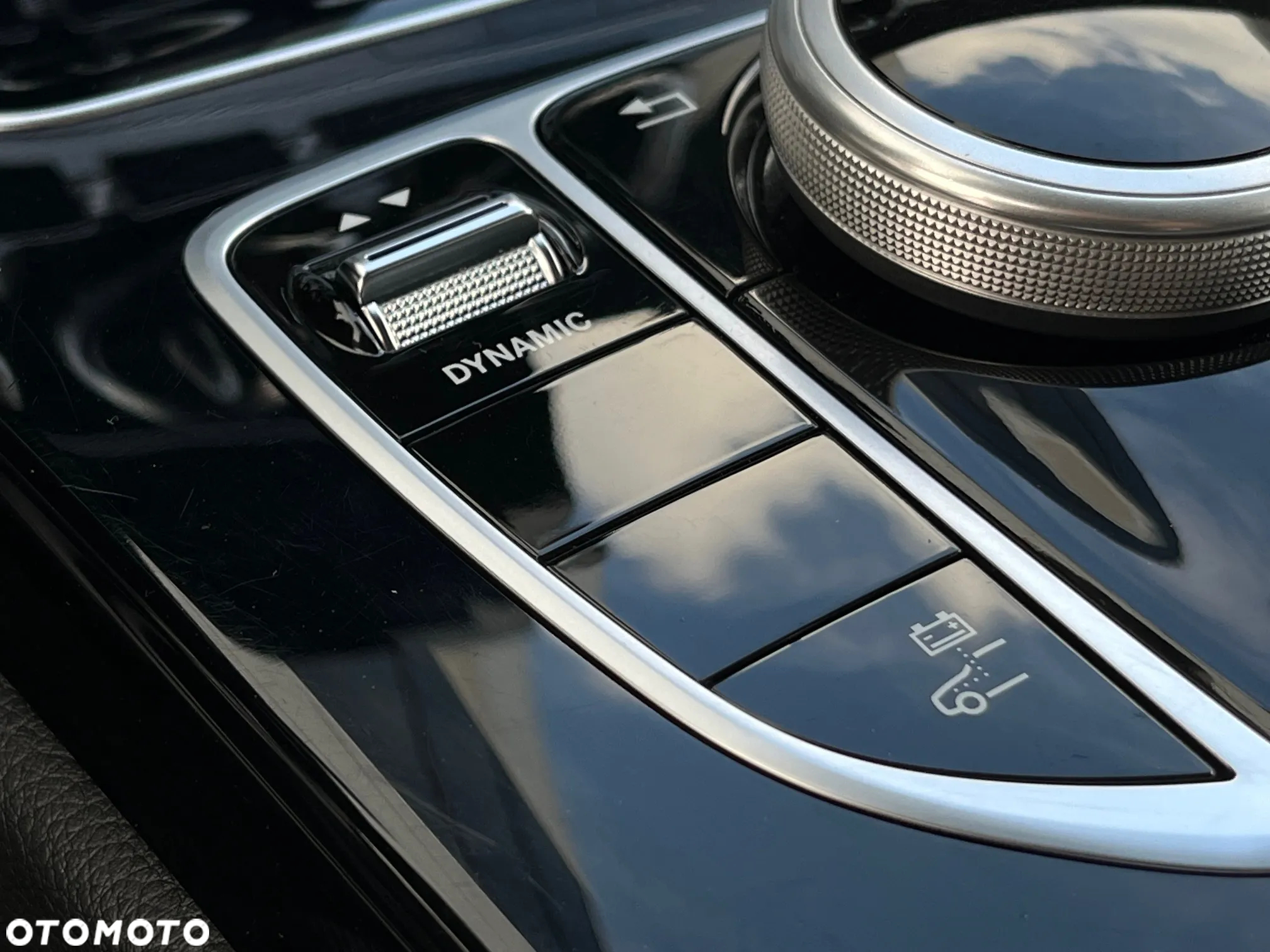 Mercedes-Benz Klasa C 300 de 9G-TRONIC - 28