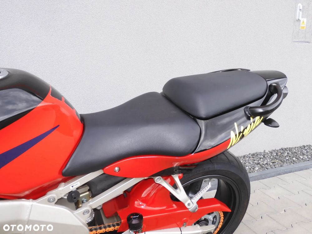 Kawasaki ZX - 30